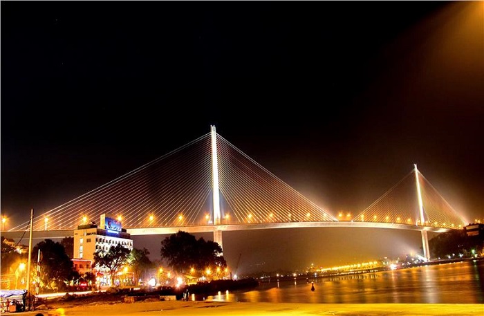 Hanoi Private Tour Guide Hanoi Private Tour Guide
